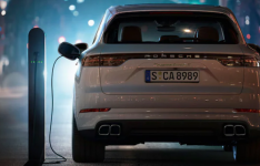 保时捷将在其行列中增加一款新的全电动豪华 SUV