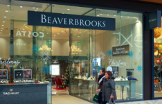 Beaverbrooks 利润增加 因为它引入了新的同事奖金